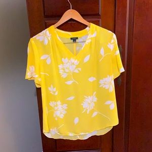 Ann Taylor blouse, never worn, size Medium